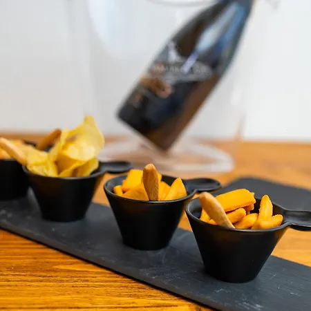 Blue Hole * Parabita