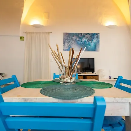 Holiday home Blue Hole Parabita