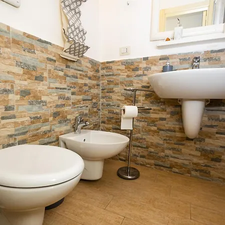 Blue Hole * Parabita